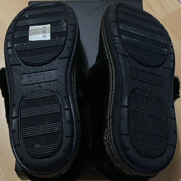 BOBS from Skechers Black Cat Slippers - Picture 4 of 4